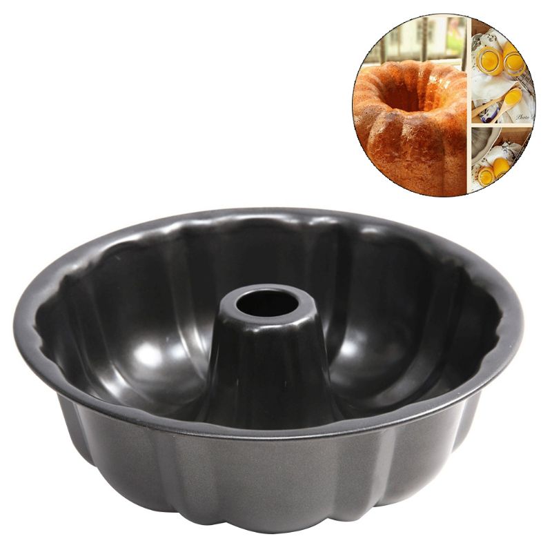 Pumpkin-Shape Bundt Cake Pan
