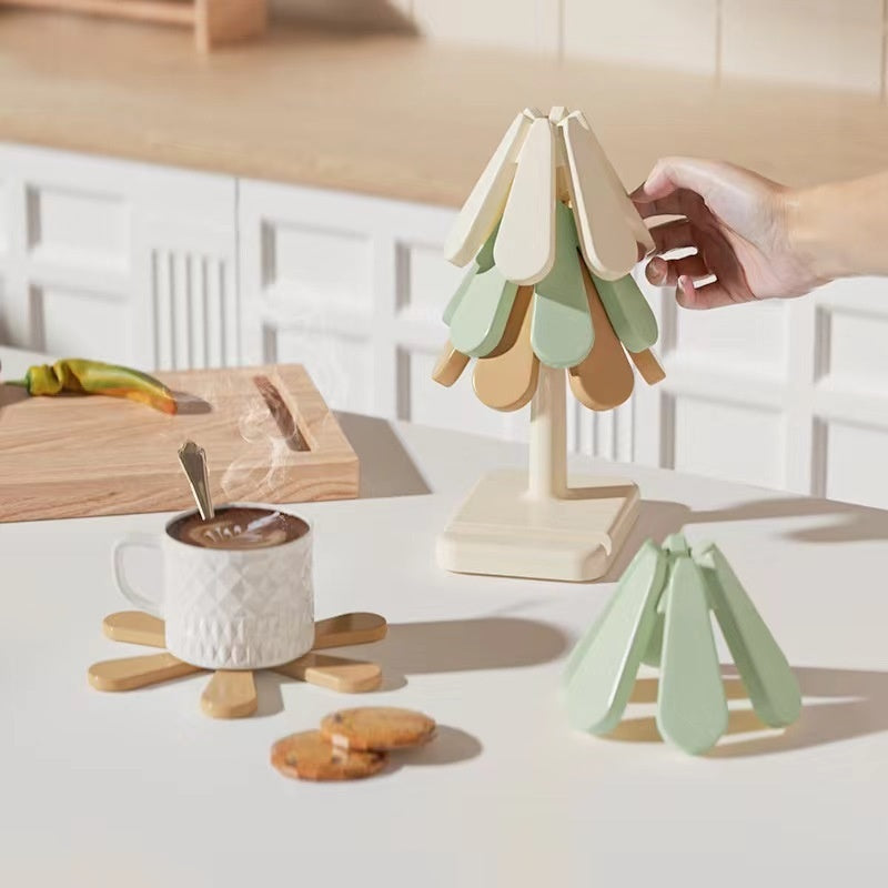 Folding Silicone Flower Trivet