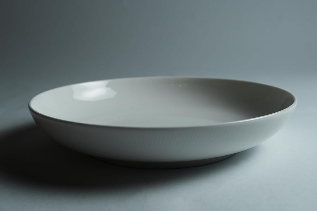 White Bone China Dinnerware Set, 4 Pieces, 8.5-Inch Plates - image 2