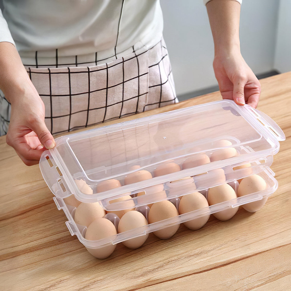 Stackable Clear Egg Holder for Refrigerator - image 4